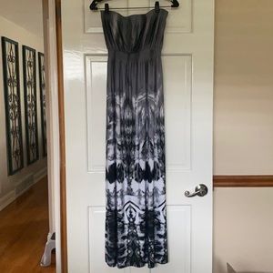 Sleeveless Maxi - Size Sm- Dress up or down